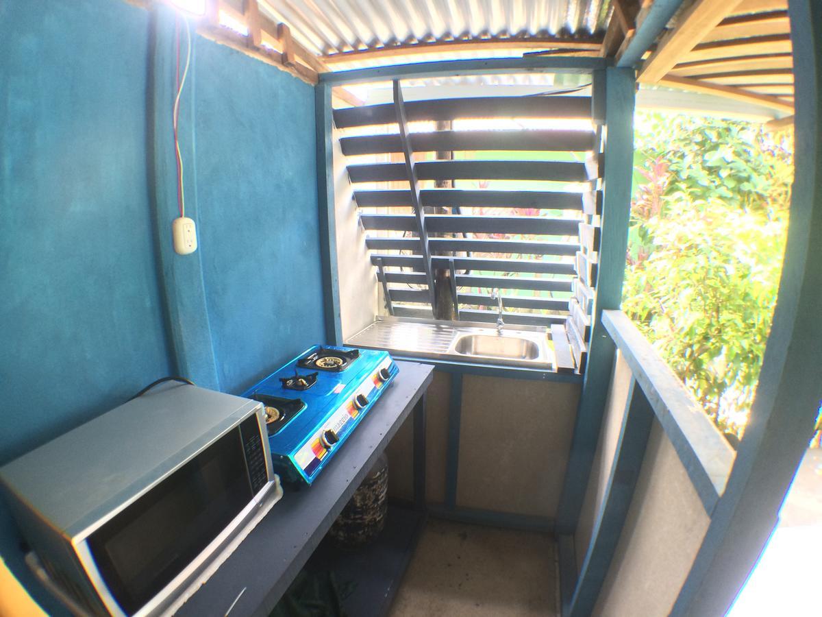 Green Macaw Hostel Tortuguero Zewnętrze zdjęcie